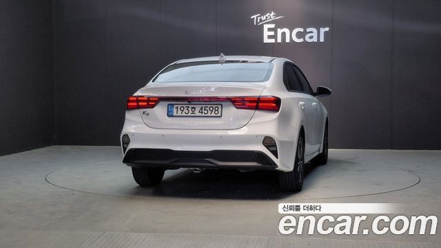Kia K3 (II) 1.6 Prestige 2023 — фото 4