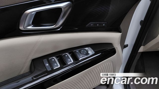 Kia Carnival (IV) Gasoline 9-Seater Signature 2023 — фото 18