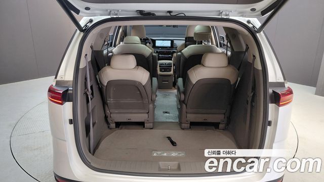 Kia Carnival (IV) Gasoline 9-Seater Signature 2023 — фото 20