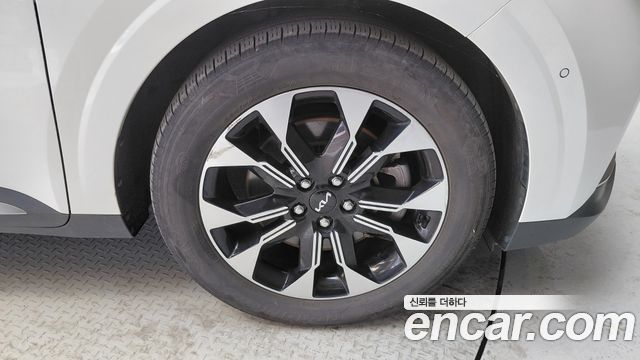 Kia Carnival (IV) Gasoline 9-Seater Signature 2023 — фото 21