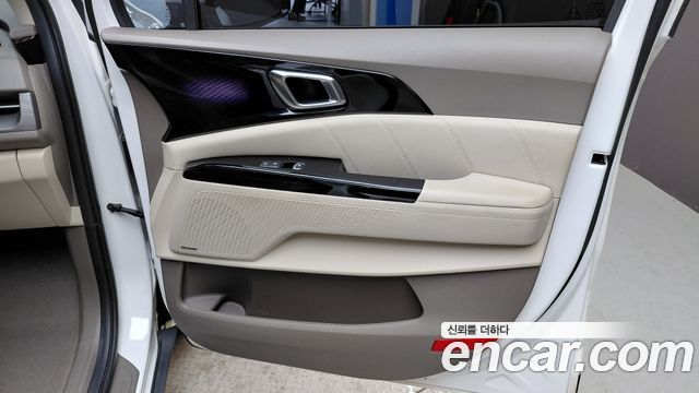 Kia Carnival (IV) Gasoline 9-Seater Signature 2023 — фото 25