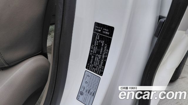 Kia Carnival (IV) Gasoline 9-Seater Signature 2023 — фото 29
