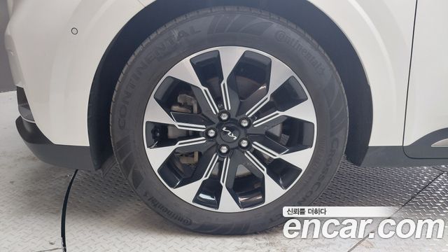 Kia Carnival (IV) Gasoline 9-Seater Signature 2023 — фото 5