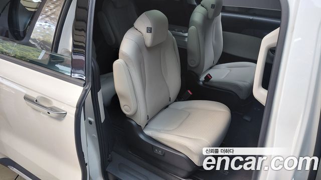 Kia Carnival (IV) Gasoline 9-Seater Signature 2023 — фото 11