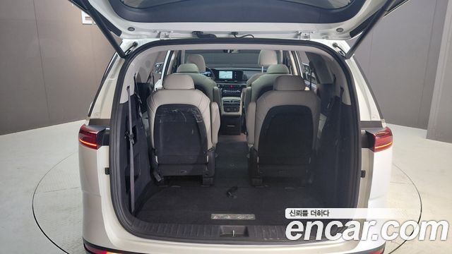 Kia Carnival (IV) Gasoline 9-Seater Signature 2023 — фото 20