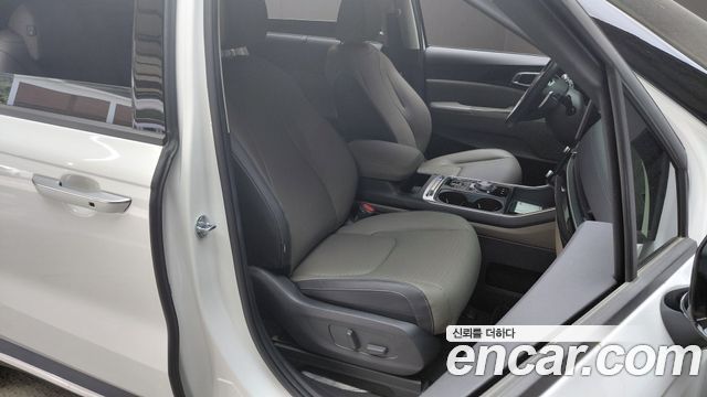 Kia Carnival (IV) HEV 9seater Signature 2024 — фото 26