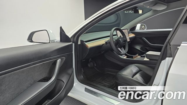 Tesla Model 3 Long Range AWD 2020 — фото 10