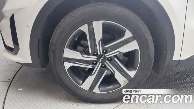 Kia Sorento (IV) HEV 1.6 2WD Signature 2023 — фото 5