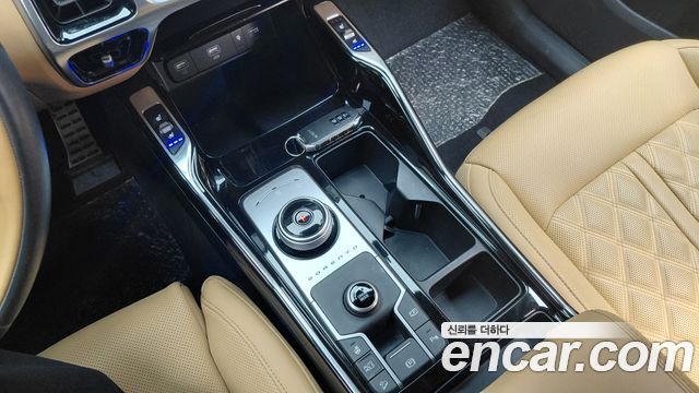 Kia Sorento (IV) HEV 1.6 2WD Signature 2023 — фото 9
