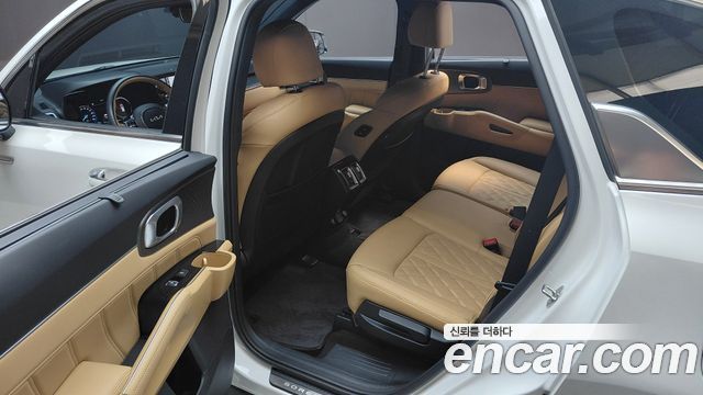 Kia Sorento (IV) HEV 1.6 2WD Signature 2023 — фото 12