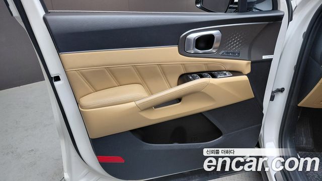 Kia Sorento (IV) HEV 1.6 2WD Signature 2023 — фото 24