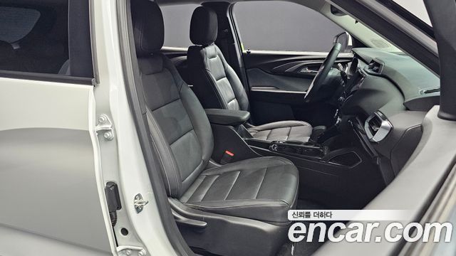 Chevrolet Trailblazer 1.3 Turbo 2WD LT 2022 — фото 26