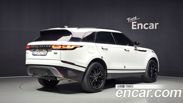 Land Rover Range Rover Velar 2.0 P250 R-Dynamic SE 2023 — фото 2