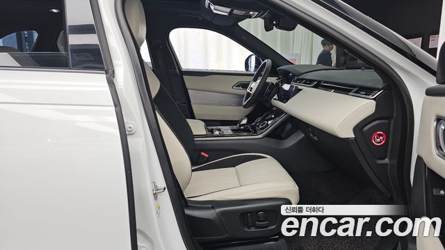 Land Rover Range Rover Velar 2.0 P250 R-Dynamic SE 2023 — фото 15