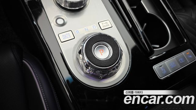Genesis G80 (RG3) Gasoline 2.5 Turbo AWD 2025 — фото 9