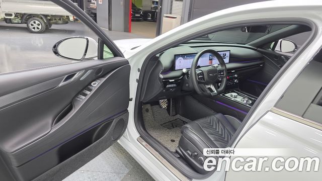 Genesis G80 (RG3) Gasoline 2.5 Turbo AWD 2025 — фото 10