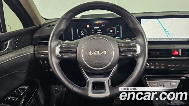 Kia K5 Hybrid (III) Signature 2024 — фото 15