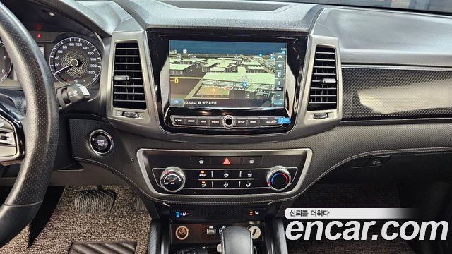 KG Mobility (SsangYong) Rexton Sports Khan Diesel 2.2 4WD Advance 2022 — фото 17