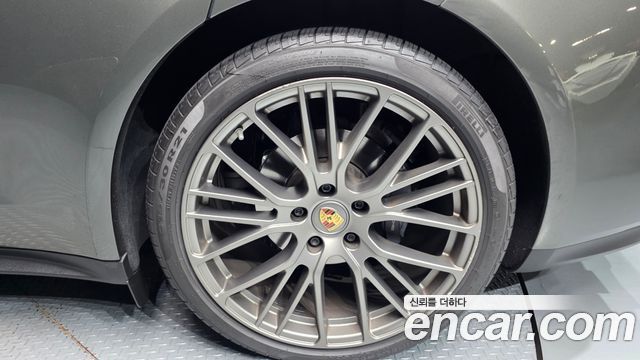 Porsche Panamera (971) 2.9 AWD Platinum Edition 2022 — фото 21
