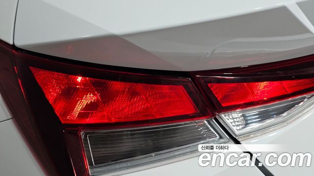 Hyundai Avante Hybrid (CN7) Modern 2023 — фото 23