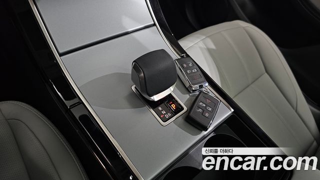 Land Rover Range Rover Evoque (II) P250 S 2025 — фото 9