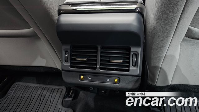 Land Rover Range Rover Evoque (II) P250 S 2025 — фото 19