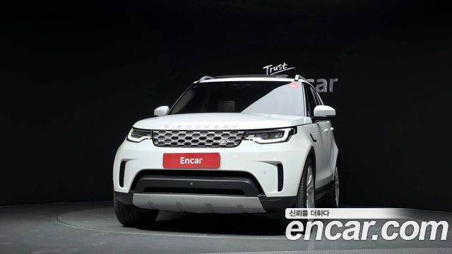 Land Rover Discovery 5 D300 HSE 2022 — фото 3