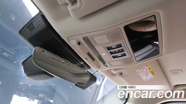 Land Rover Discovery 5 D300 HSE 2022 — фото 28