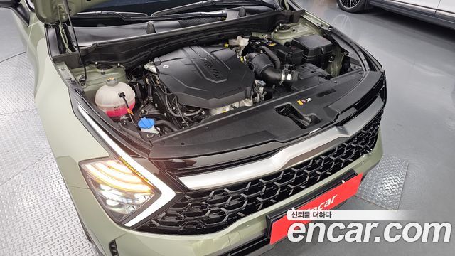 Kia Sportage (V) Diesel 2.0 4WD Signature Gravity 2023 — фото 6