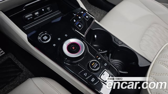 Kia Sportage (V) Diesel 2.0 4WD Signature Gravity 2023 — фото 9