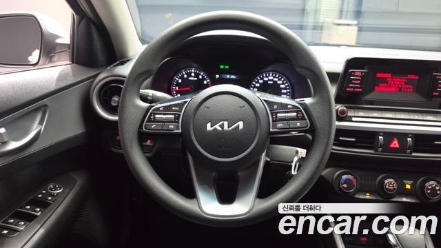 Kia K3 (II) 1.6 Trendy 2022 — фото 13