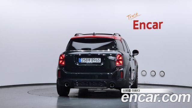 MINI Cooper S Countryman JCW 2nd 2022 — фото 4