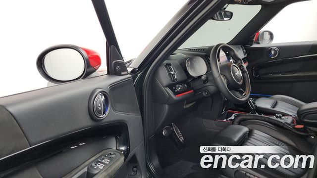 MINI Cooper S Countryman JCW 2nd 2022 — фото 10