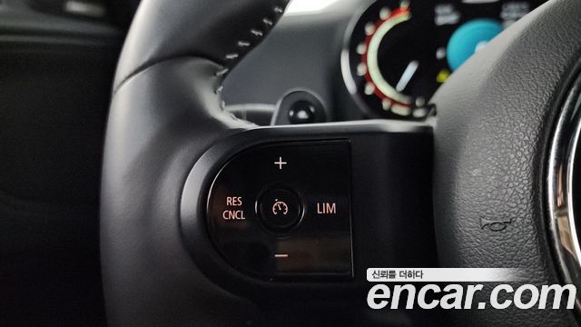 MINI Cooper S Countryman JCW 2nd 2022 — фото 17