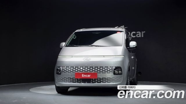 Hyundai Staria L3.5 Tourer 9-Seater Modern 2024 — фото 3