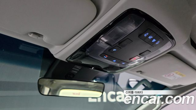 Hyundai Staria L3.5 Tourer 9-Seater Modern 2024 — фото 18