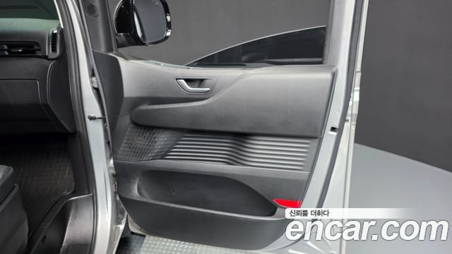Hyundai Staria L3.5 Tourer 9-Seater Modern 2024 — фото 25