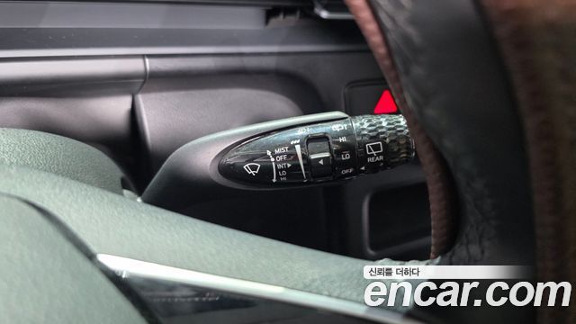 Hyundai Staria L3.5 Tourer 9-Seater Modern 2024 — фото 29