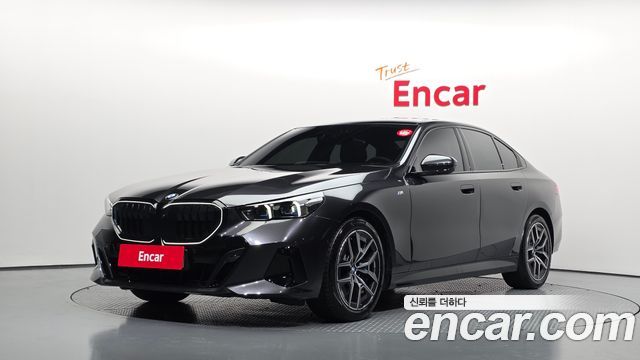 BMW 5 Series (G60) 520i M Sport 2025 — фото 1