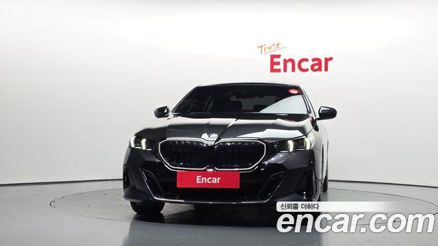 BMW 5 Series (G60) 520i M Sport 2025 — фото 3