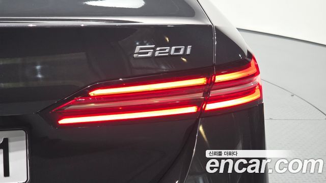 BMW 5 Series (G60) 520i M Sport 2025 — фото 23
