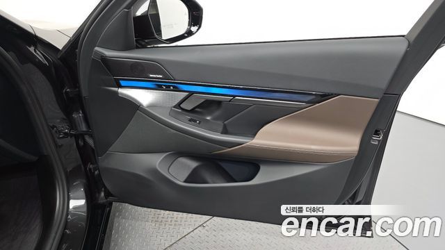 BMW 5 Series (G60) 520i M Sport 2025 — фото 24