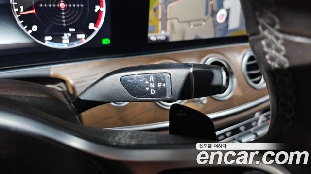 Mercedes-Benz E-Class (W213) E300e Exclusive 2019 — фото 9