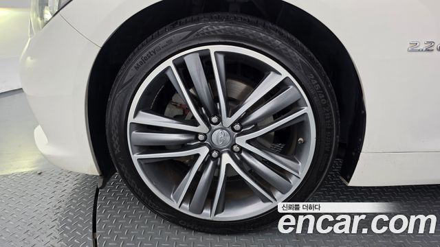 Infiniti Q50 2.2d Premium 2015 — фото 5
