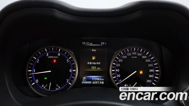 Infiniti Q50 2.2d Premium 2015 — фото 8