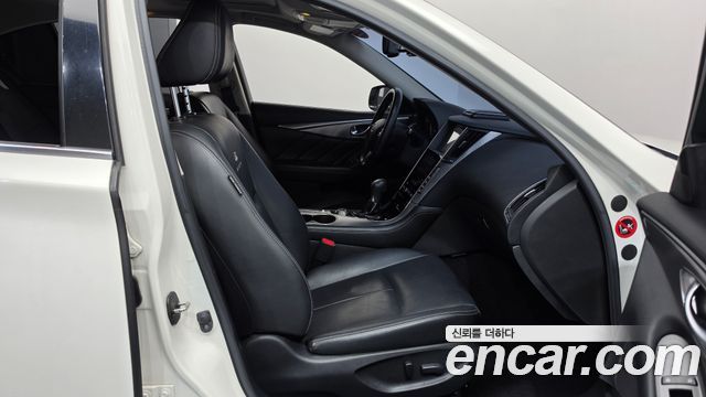 Infiniti Q50 2.2d Premium 2015 — фото 11