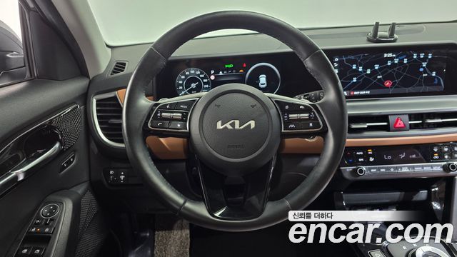 Kia Seltos Gasoline 2.0 2WD Signature 2023 — фото 13