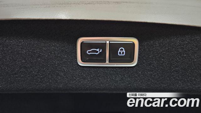 Genesis G80 (RG3) Gasoline 2.5 Turbo AWD 2025 — фото 19
