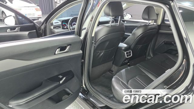 Kia K5 Hybrid (III) Prestige 2023 — фото 15