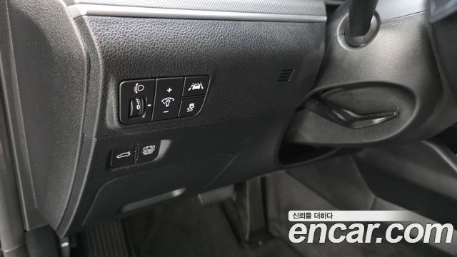 Kia K5 Hybrid (III) Prestige 2023 — фото 18
